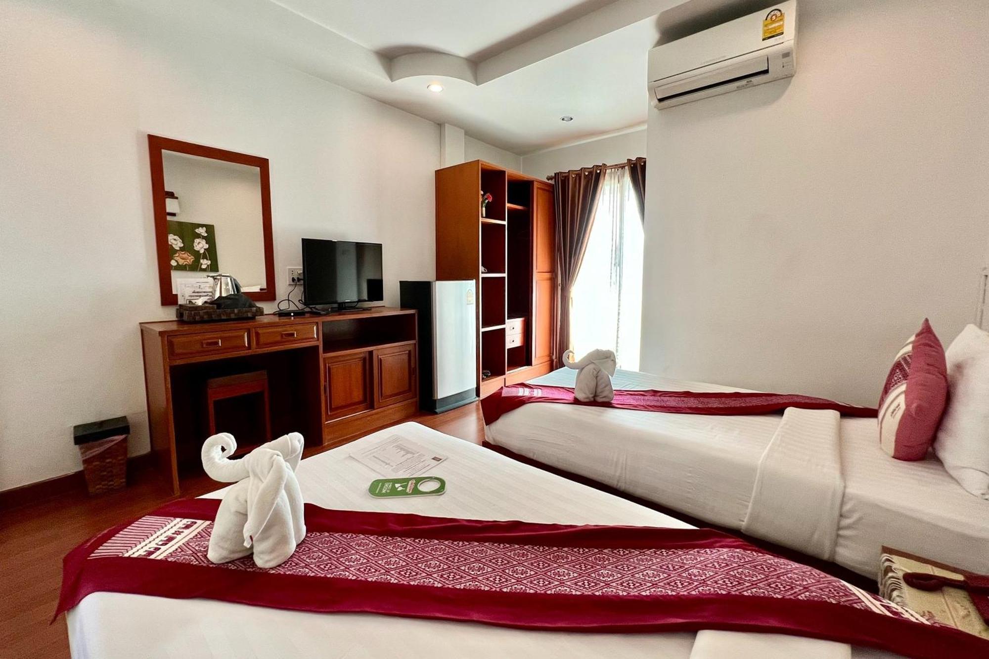 נאן Sawadeelanna Hotel מראה חיצוני תמונה