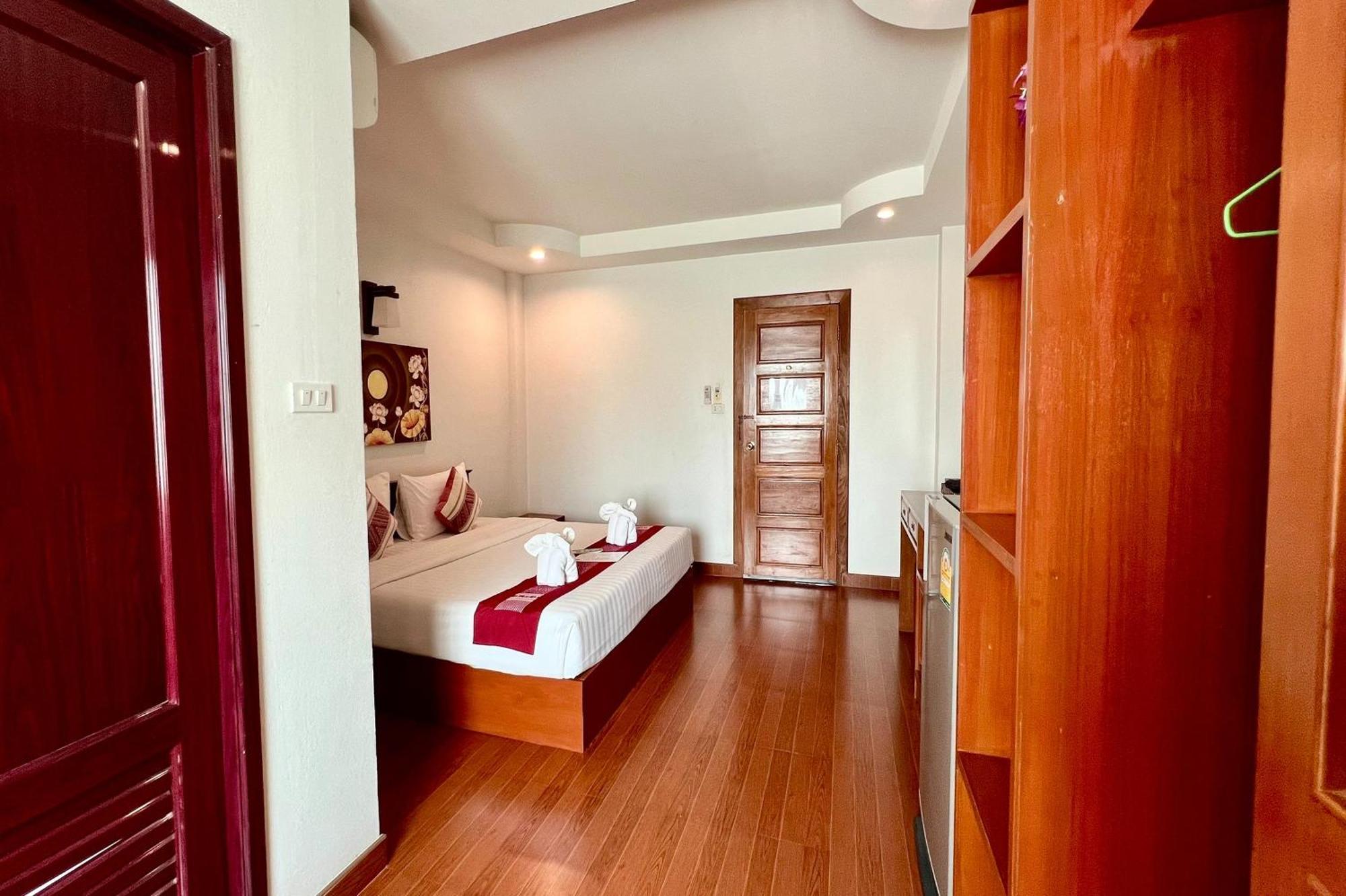 נאן Sawadeelanna Hotel מראה חיצוני תמונה