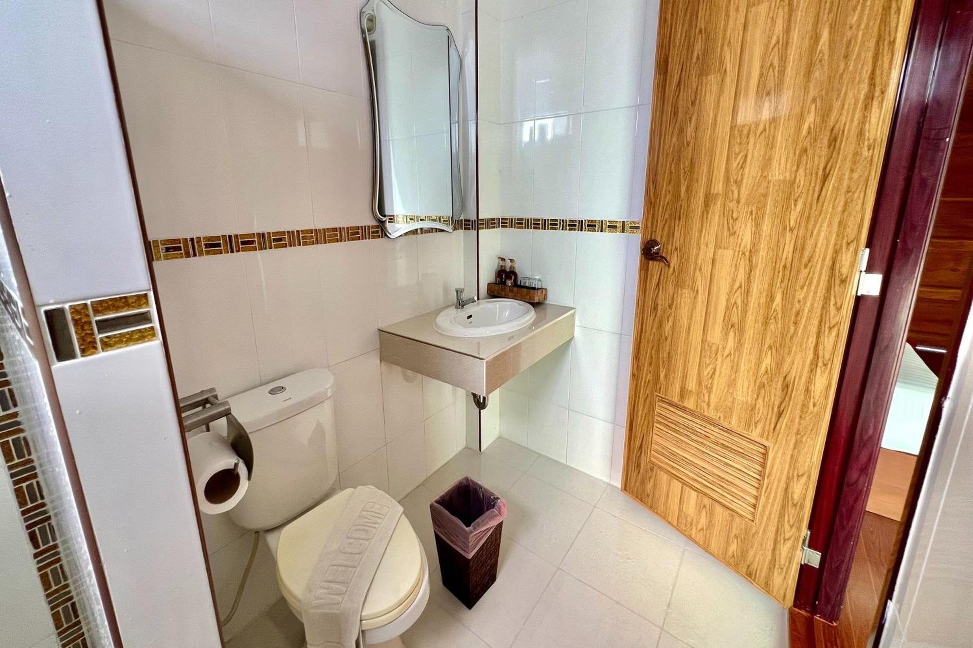 נאן Sawadeelanna Hotel מראה חיצוני תמונה